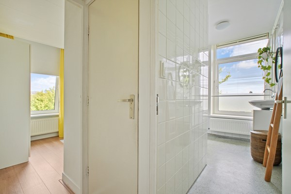 Medium property photo - Charlotte de Bourbonstraat 1-3, 1055 WN Amsterdam